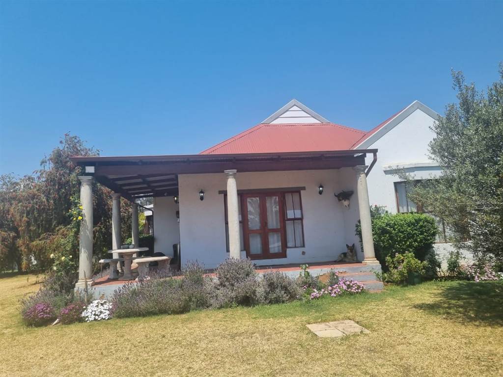 12 Bed House in Muldersdrift photo number 5