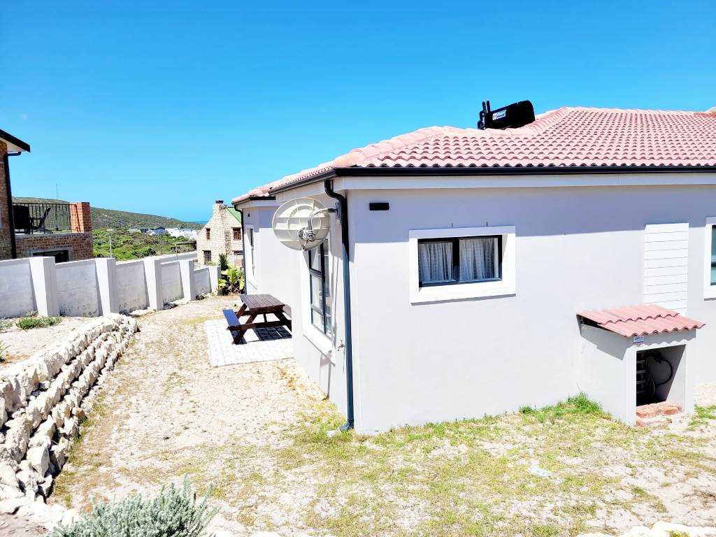 3 Bed House in Agulhas photo number 22