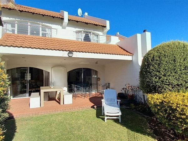 3 Bed Townhouse in Vaal Marina