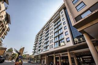 2 Bed Apartment in Melrose Arch photo number 18