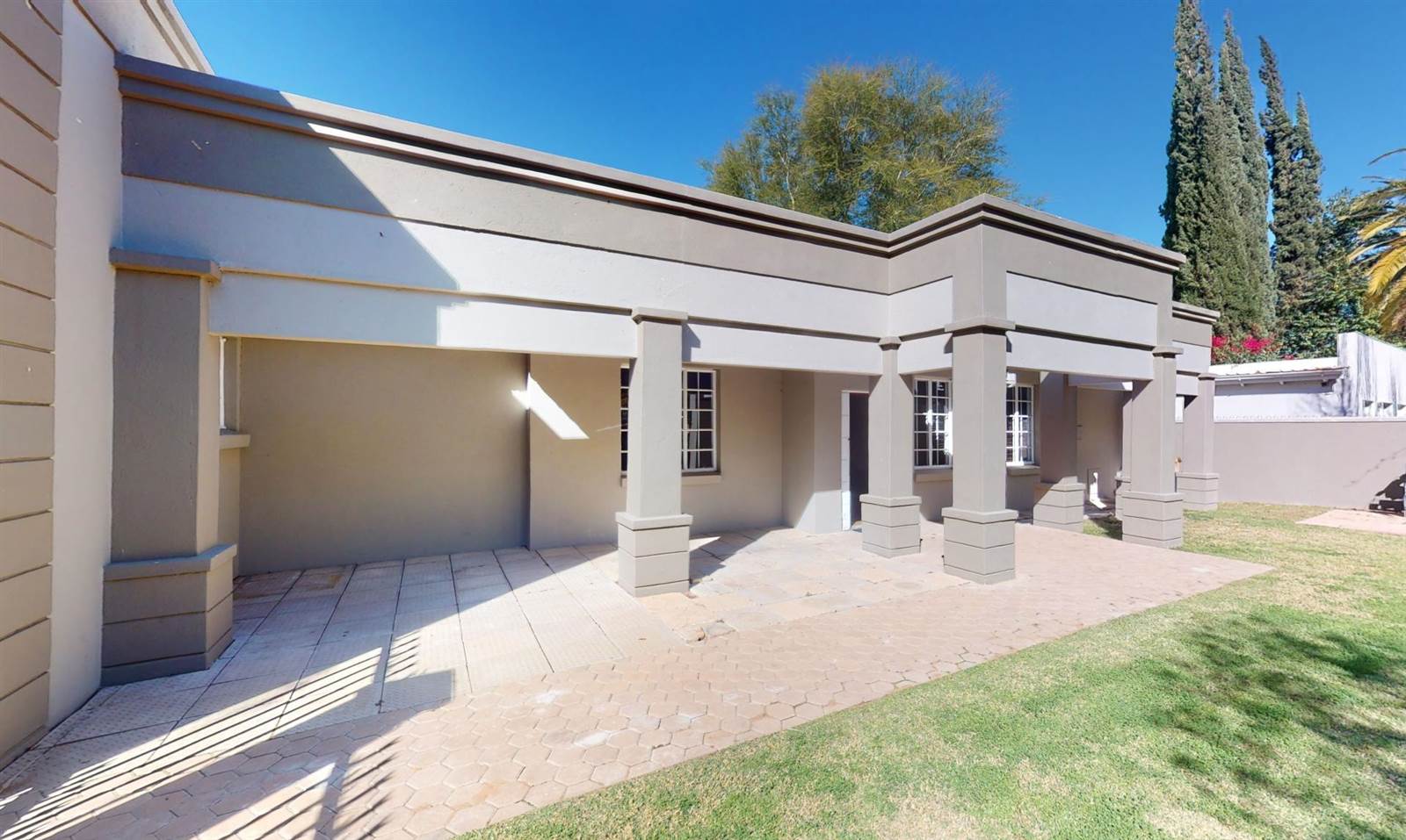 5 Bed House in Upington photo number 19