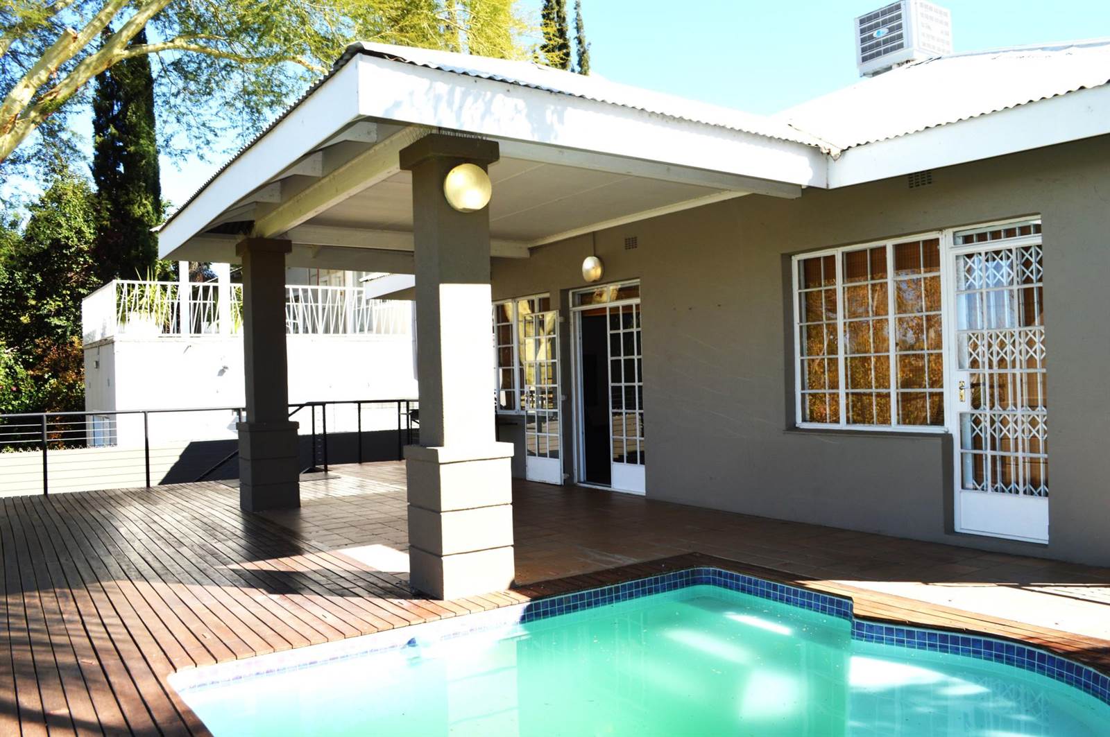 5 Bed House in Upington photo number 13
