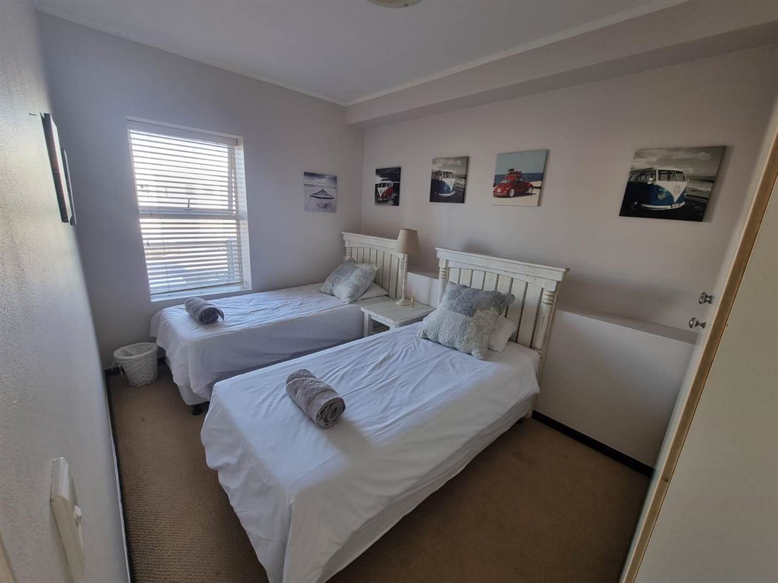 2 Bed Apartment in Mossel Bay photo number 16