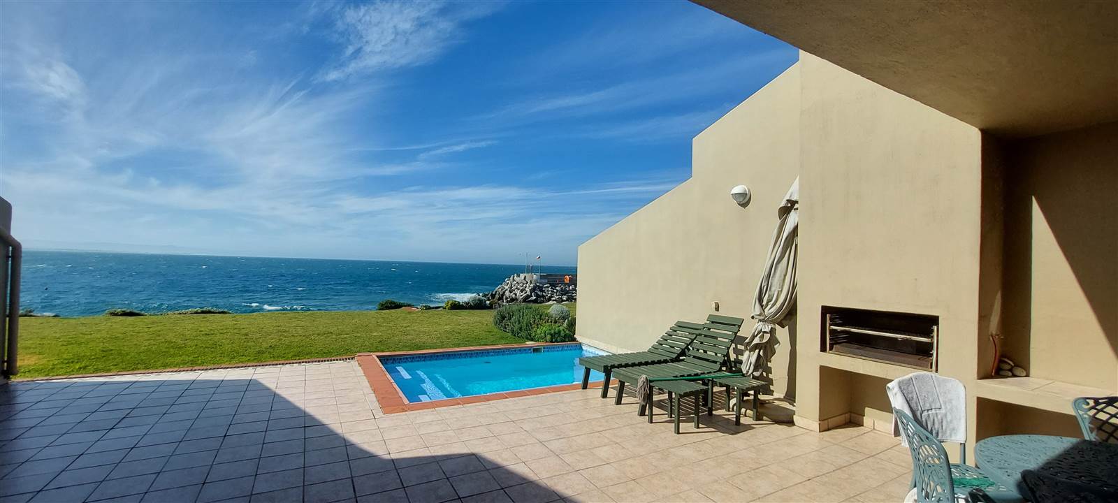 3 Bed Apartment in St Francis Bay photo number 9