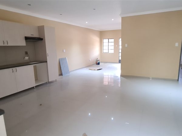 3 Bed Apartment