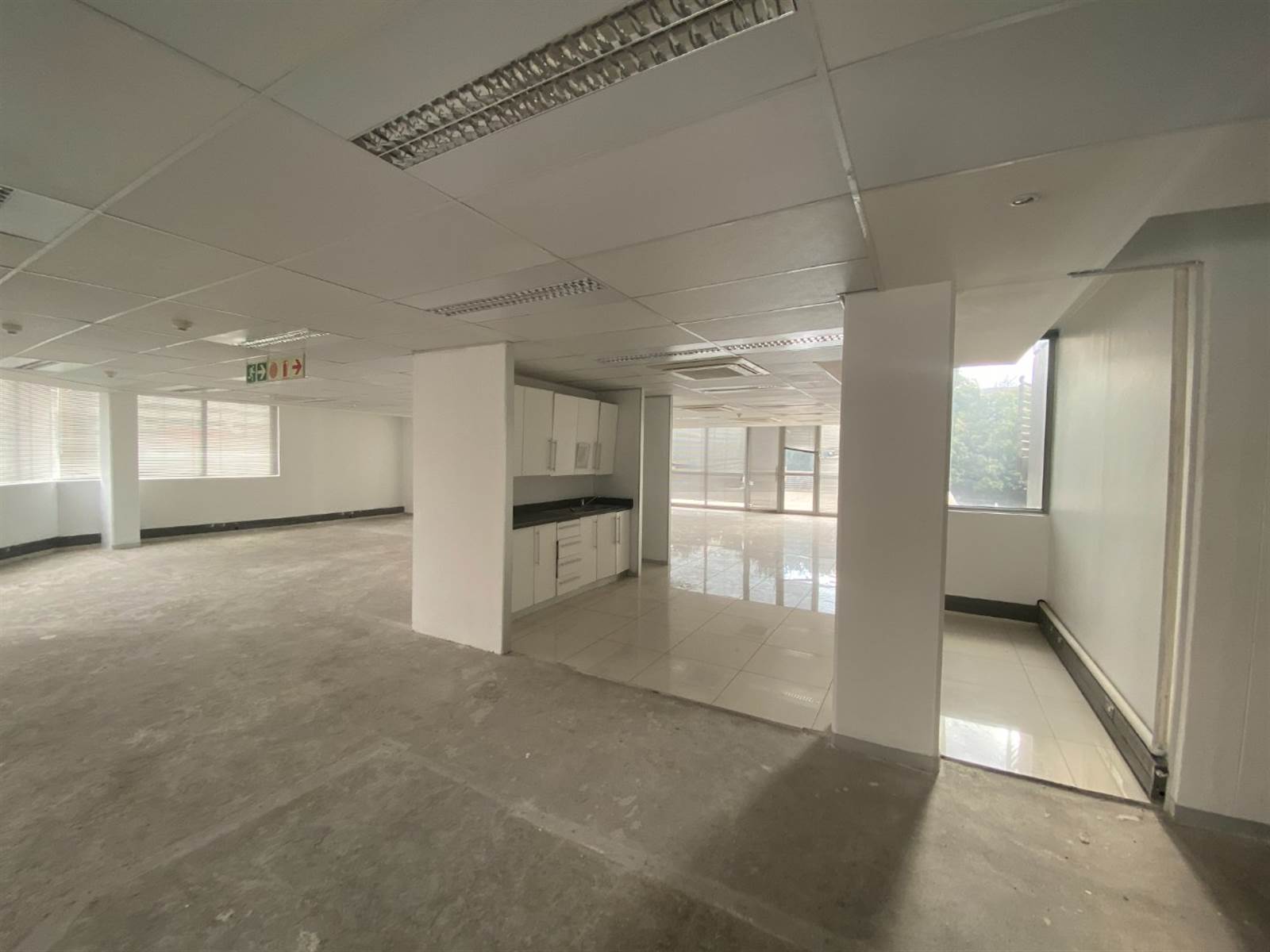 745  m² Office Space in Centurion CBD photo number 16