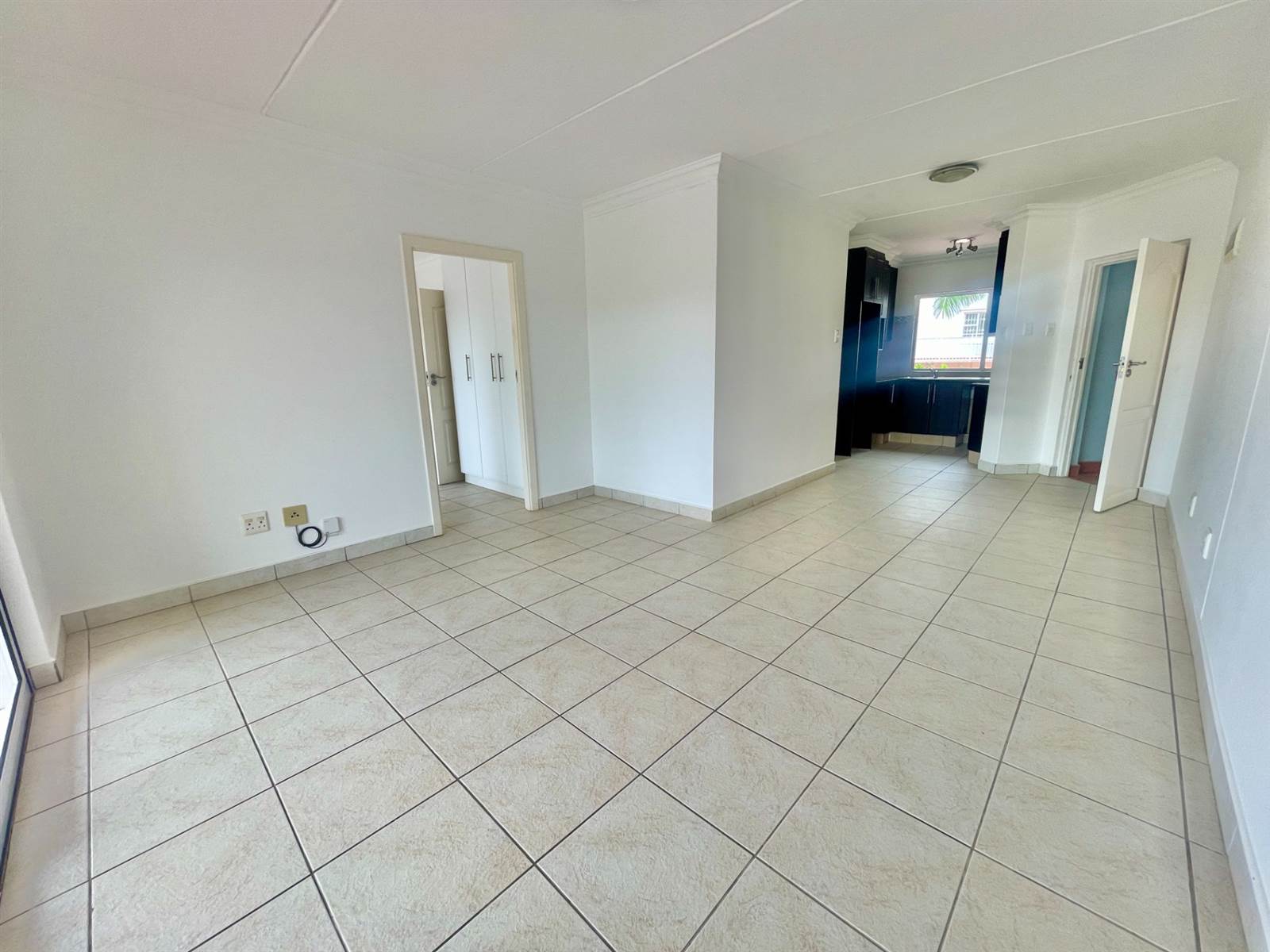 2 Bed Apartment in Shelly Beach photo number 3