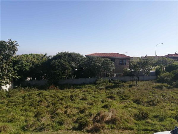 763 m² Land available in Reebok
