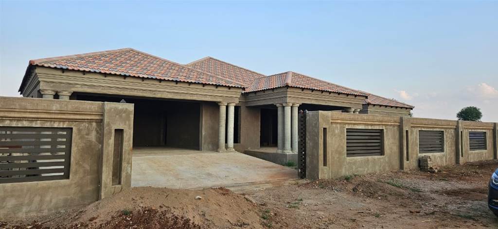 3 Bed House in Tzaneen photo number 9