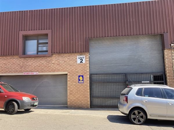 333  m² Industrial space