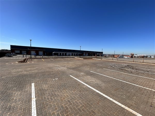 1 773  m² Industrial space