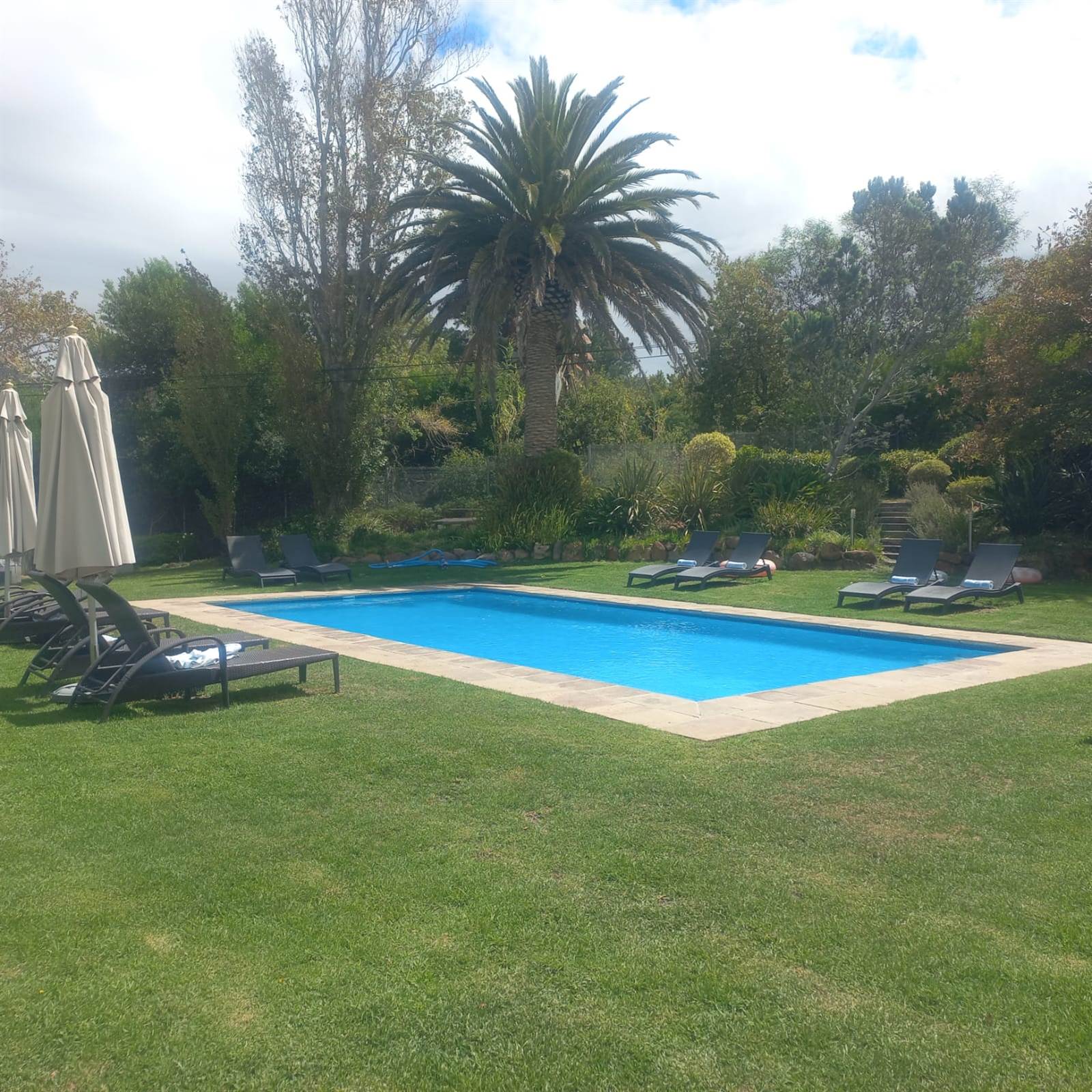 2 Bed House in Constantia photo number 1