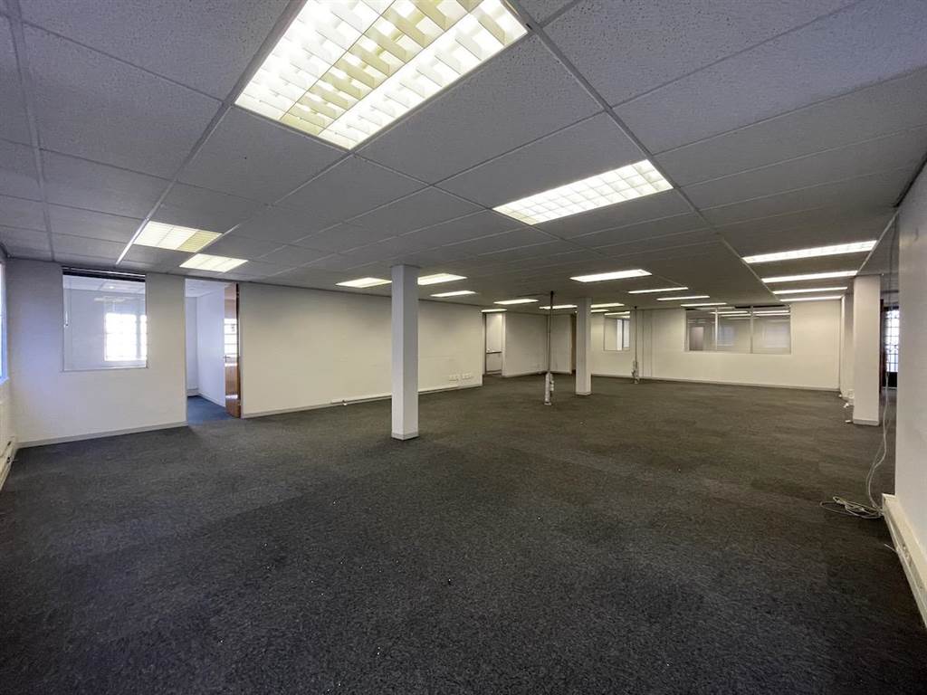 432  m² Commercial space in Tyger Valley photo number 3