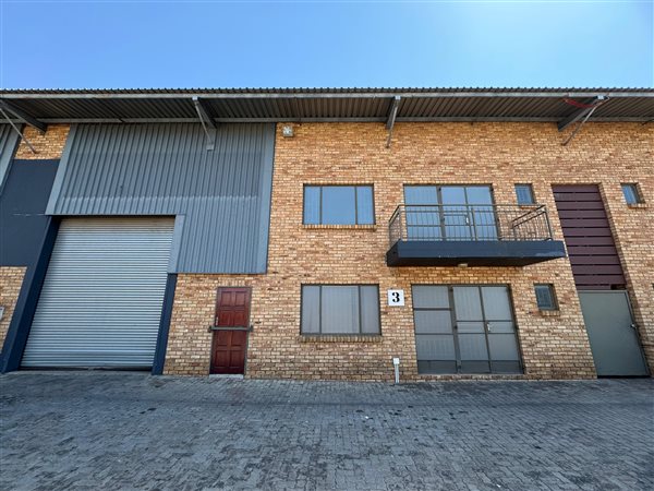 410  m² Industrial space