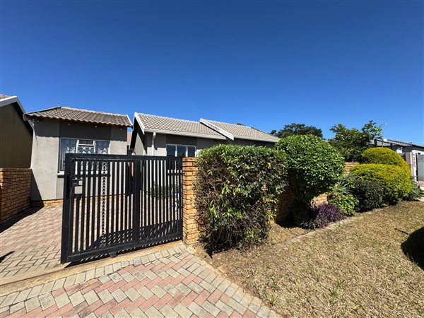 2 Bedroom House 2 Bedroom House