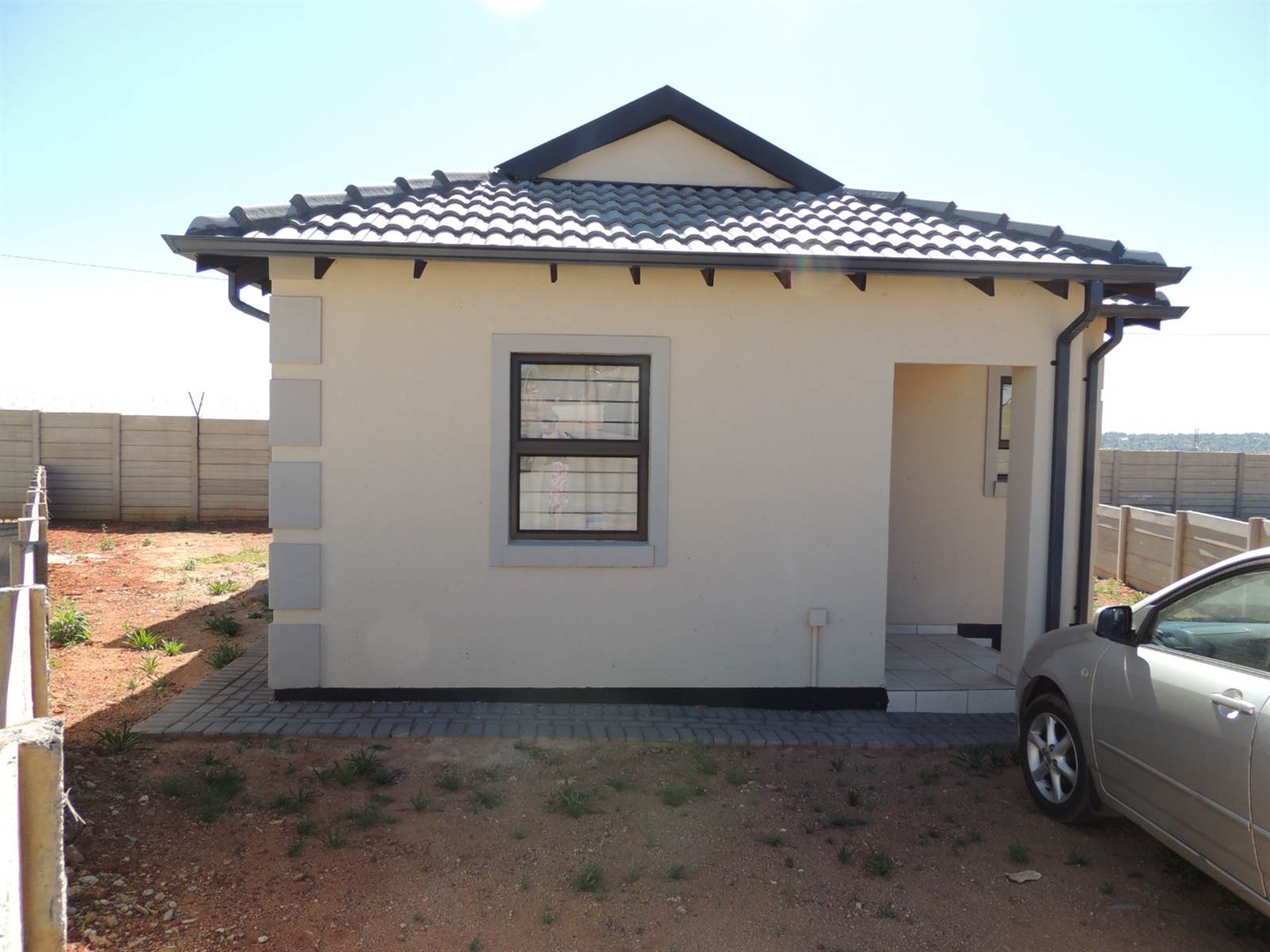 3 Bed House in Chloorkop photo number 1
