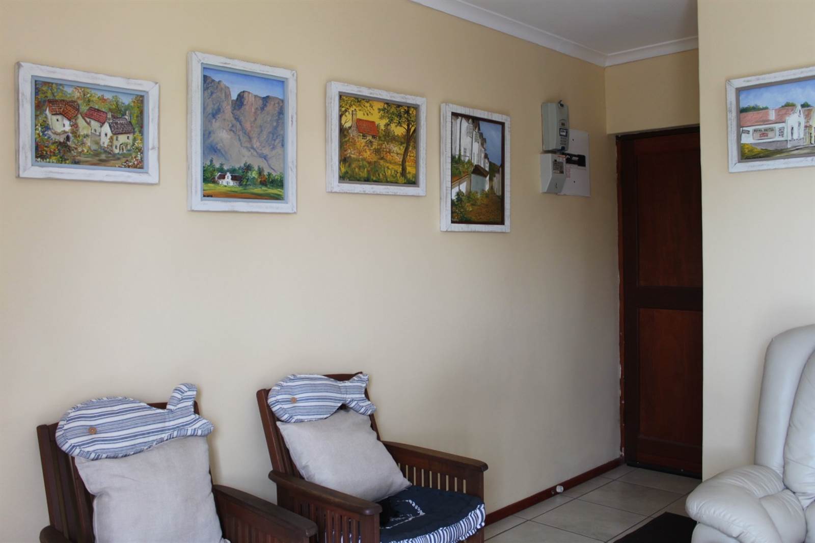 2 Bed Apartment in Middedorp photo number 4