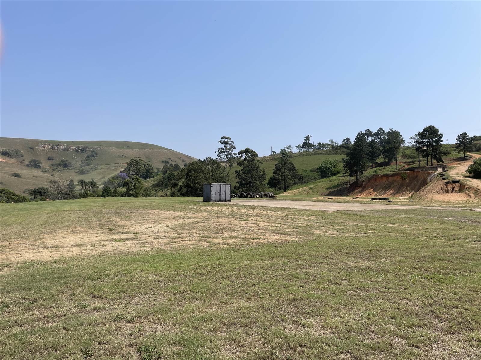 4.5 ha Land available in Cliffdale photo number 15
