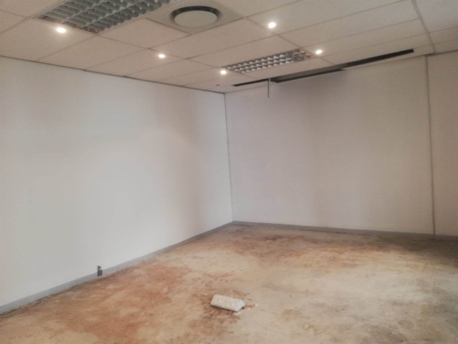 705.9  m² Commercial space in Woodmead photo number 16