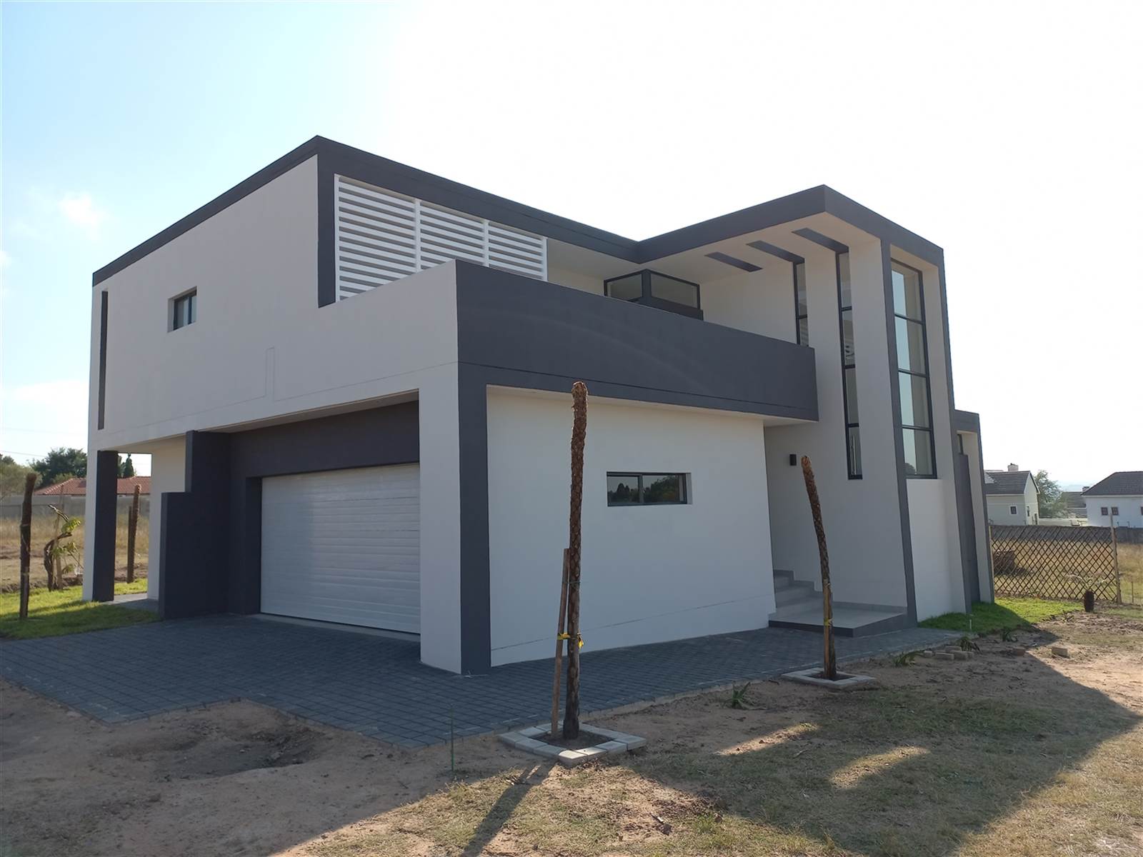 4 Bed House in Fourways photo number 8