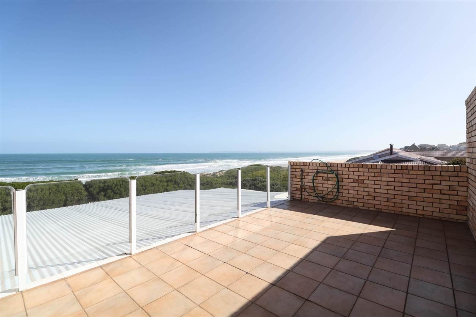5 Bed House in Outeniqua Strand photo number 22
