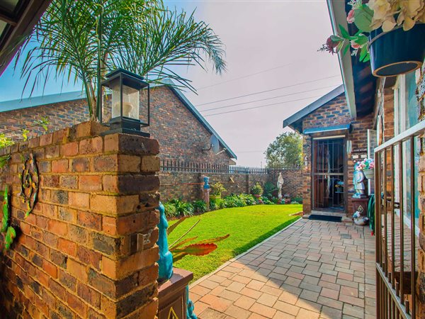 3 Bedroom Cluster