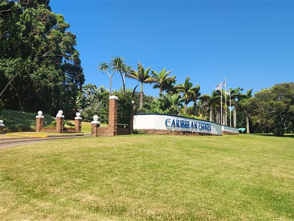 762 m² Land available in Port Edward