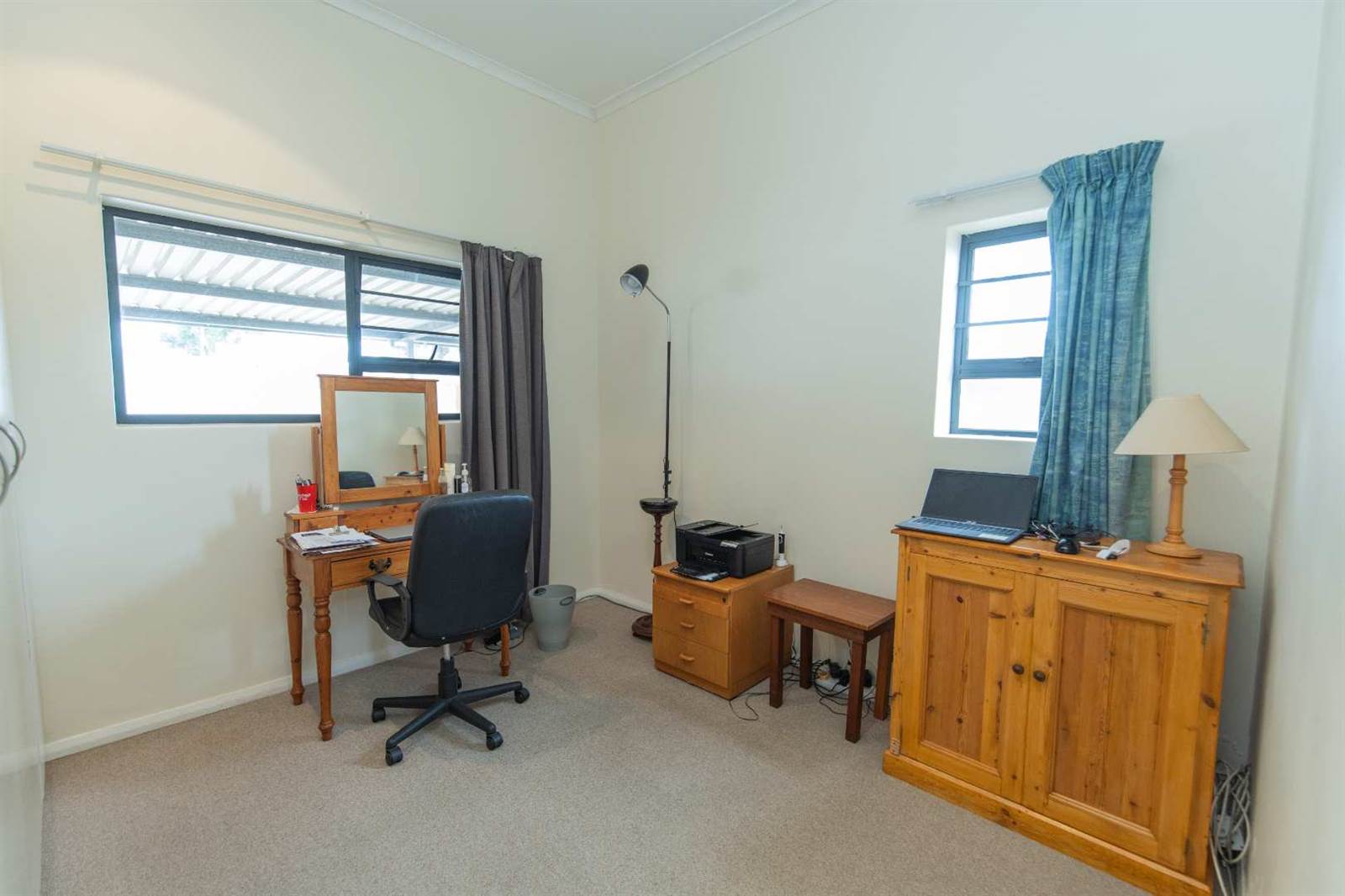 2 Bed Apartment in Walmer photo number 22