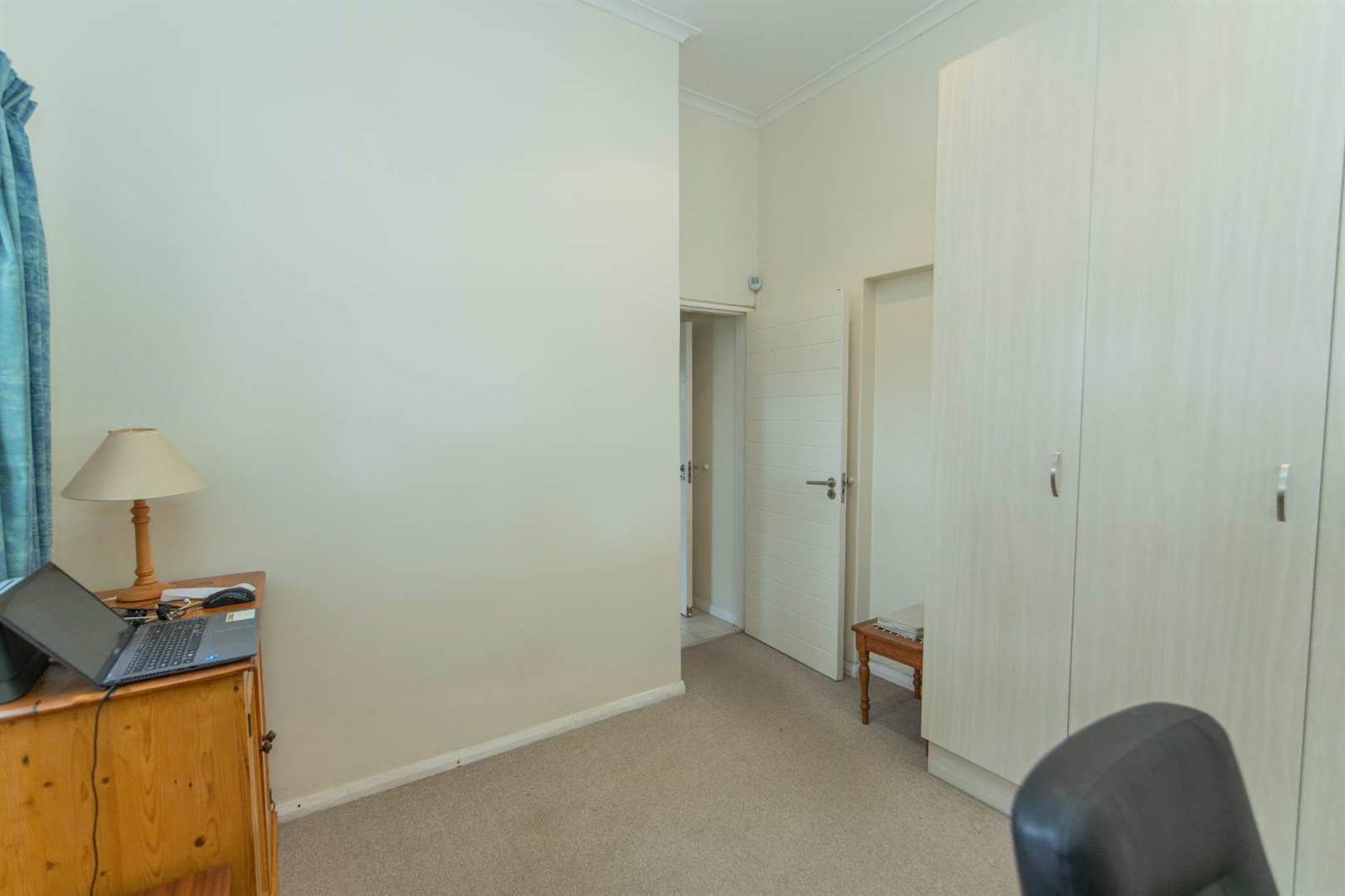 2 Bed Apartment in Walmer photo number 25