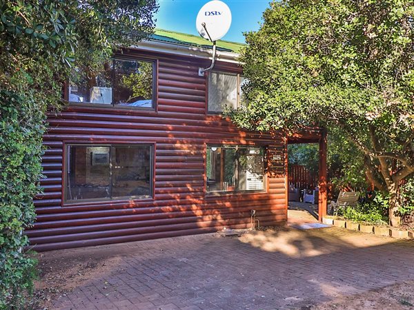 3 Bedroom House 3 Bedroom House