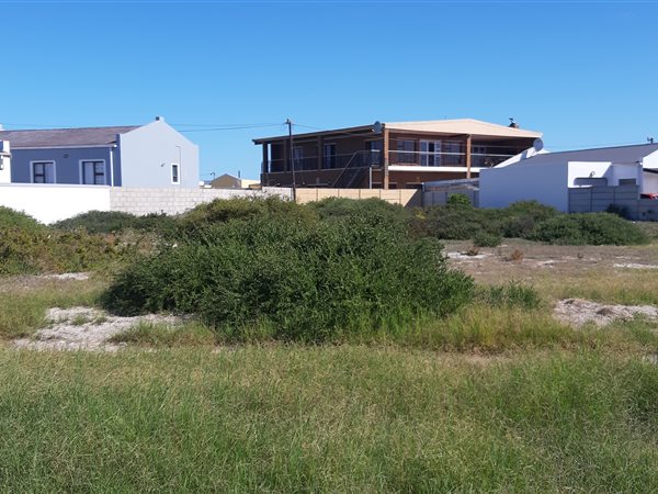 240 m² Land available in Langebaan North