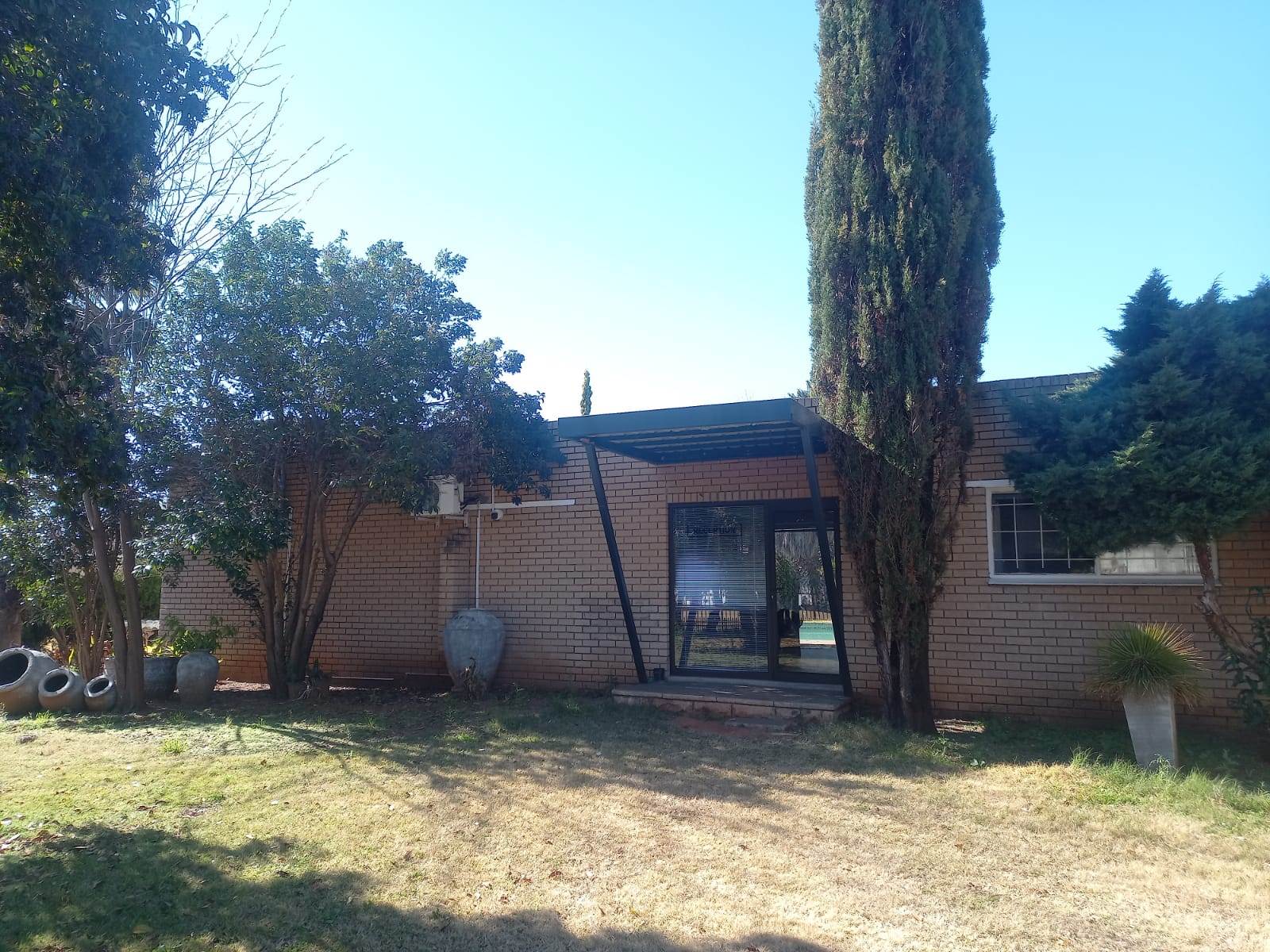 3 Bed House in Spitskop photo number 22