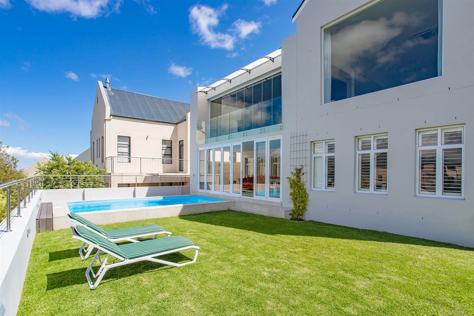 4 Bed House in Franschhoek photo number 21