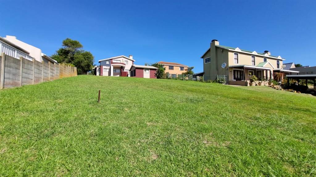 660 m² Land available in Herolds Bay photo number 6