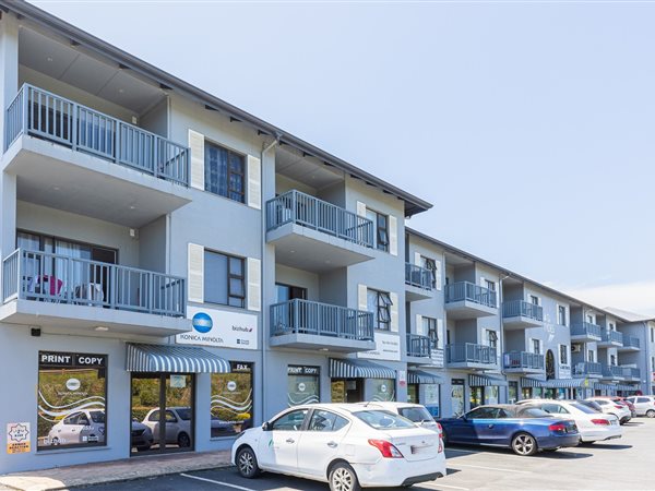 2 Bed Apartment in Shelly Beach