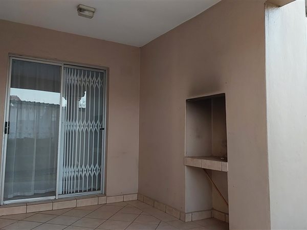 2 Bed Apartment