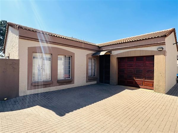 3 Bed Townhouse