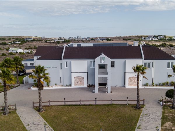 20 Bed House in Long Acres