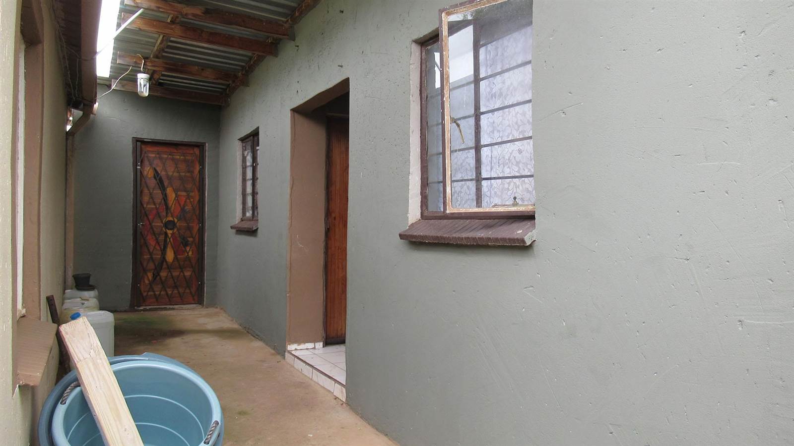2 Bed House in Soweto Central photo number 25