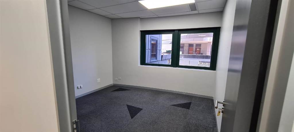 269  m² Commercial space in Sandown photo number 15