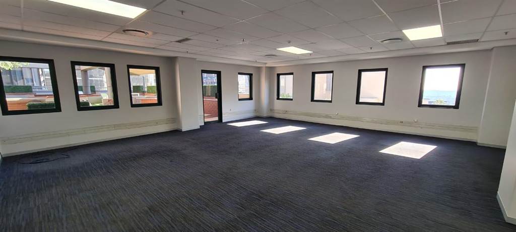 269  m² Commercial space in Sandown photo number 22