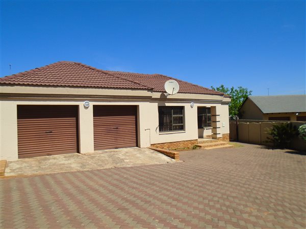 4 Bed House
