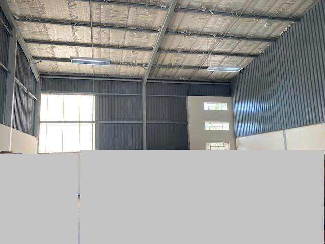 280  m² Industrial space in Fairview photo number 5