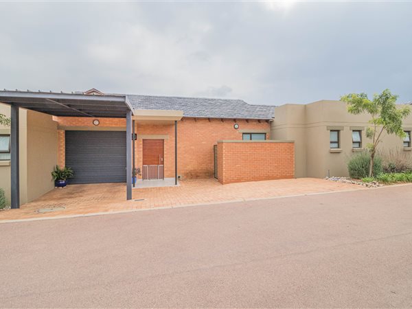 2 Bedroom House 2 Bedroom House
