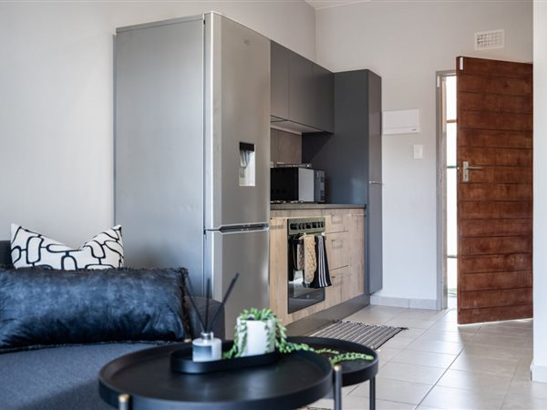 1 Bed Apartment