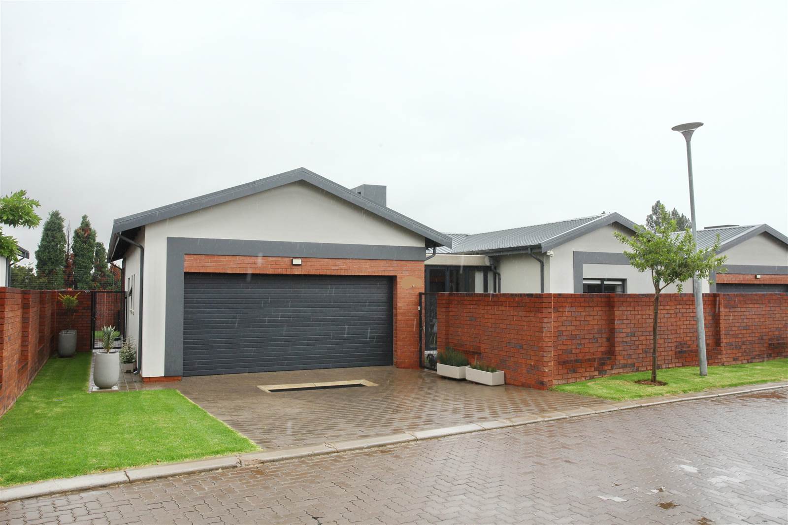 3 Bed House in Kyalami Hills photo number 16