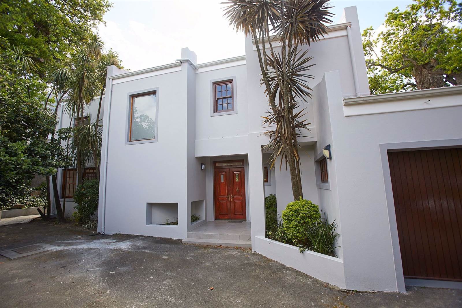 3 Bed House in Newlands photo number 1
