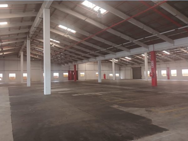 3 808  m² Industrial space