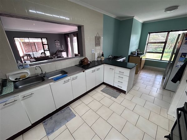 3 Bedroom House 3 Bedroom House