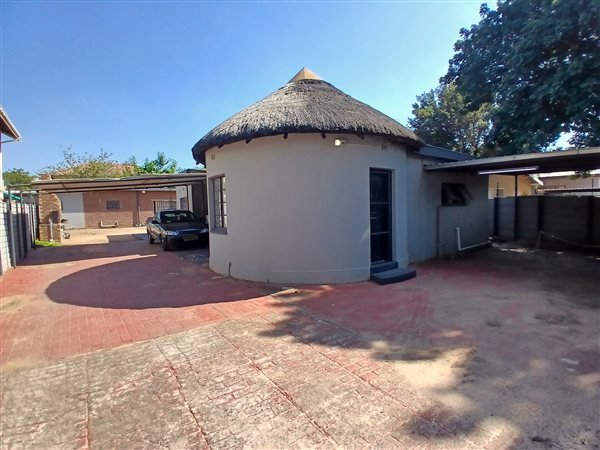 114 m² Commercial space 114 m² Commercial space